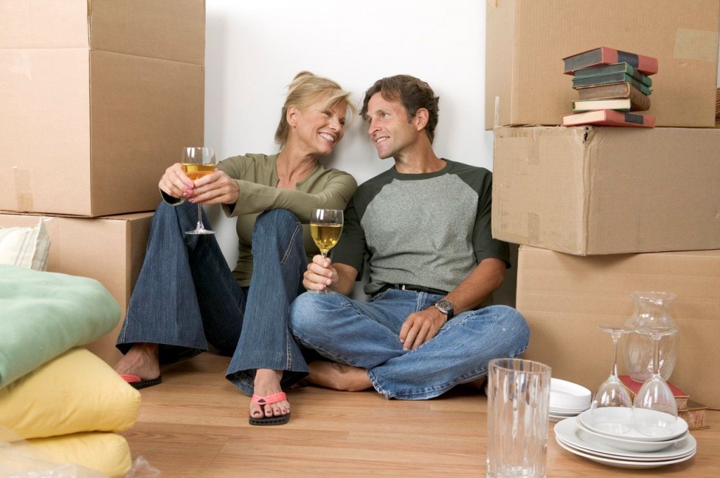 moving-day-couple-1024x681